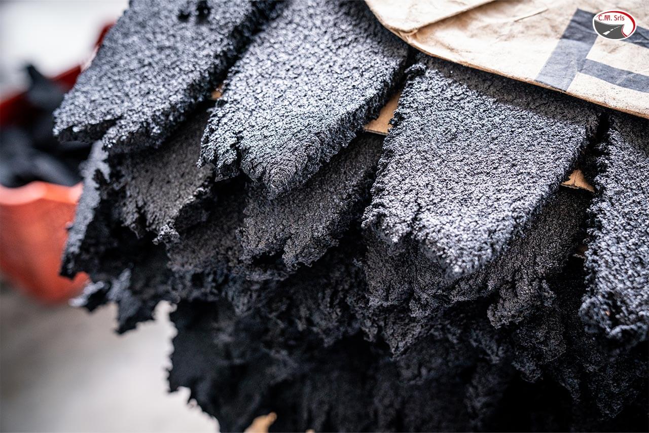 lavorazione-gomma-segnaletica-4