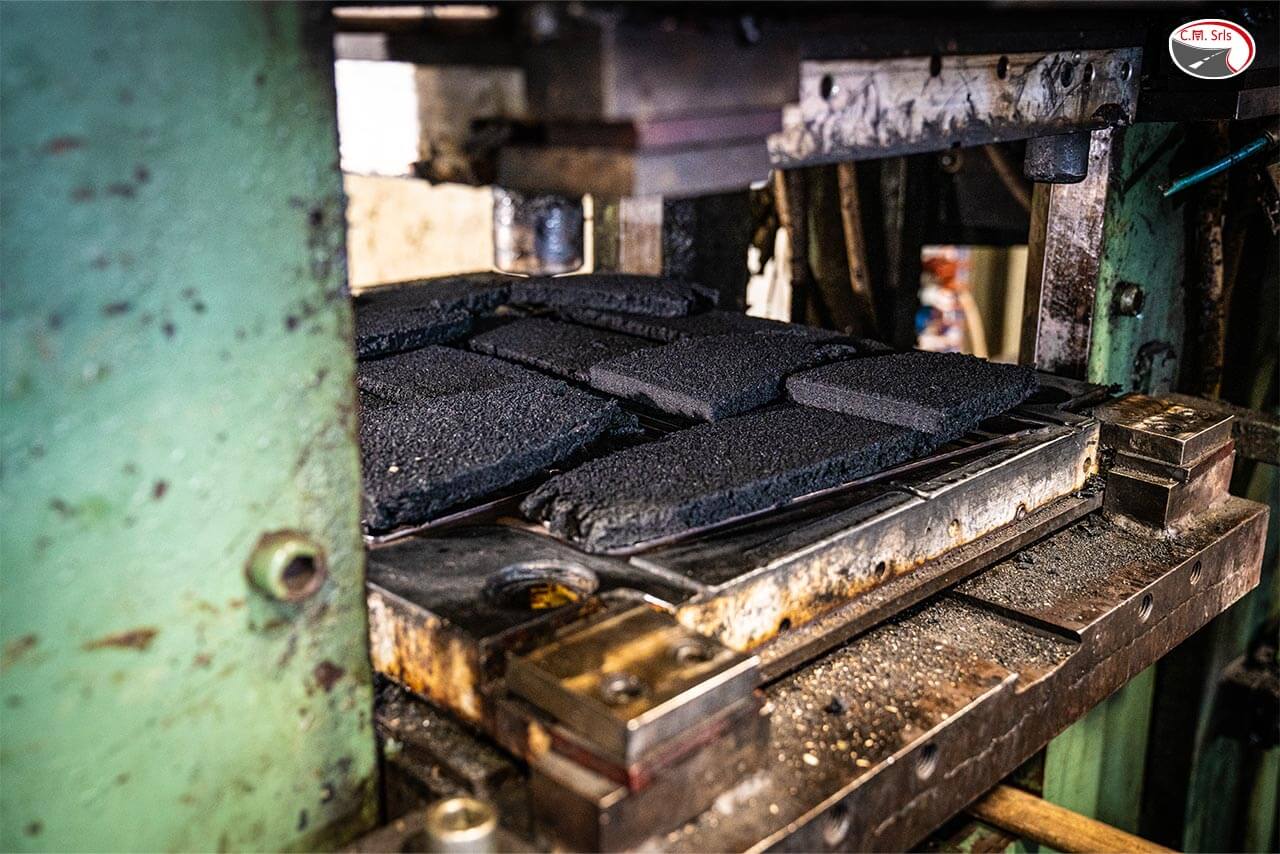 stampo-gomma-defleco-1